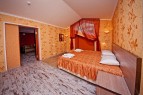 1724dd6efe6e3d930b189b63371ed763.jpg